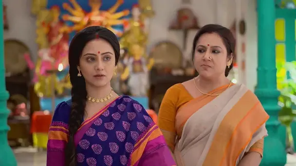 Prokash's Mother Sends Gayetri to Her Paternal Home