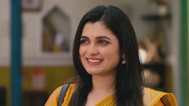 Raj Believes Shree's Carrying a Girl - Amar Sangi