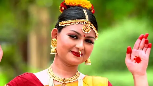 Sixteen Women Under a Roof