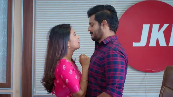 Shalini Conspires against Vasundhara