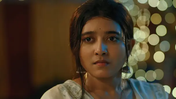 Uji Retrieves Nisha's Hidden Jewellery