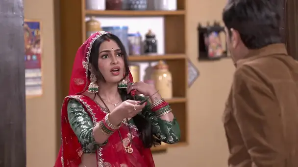Vibhuti Is Scared of Tiwari