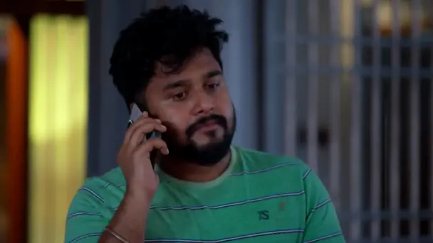 Vishnu Invites Raghavan