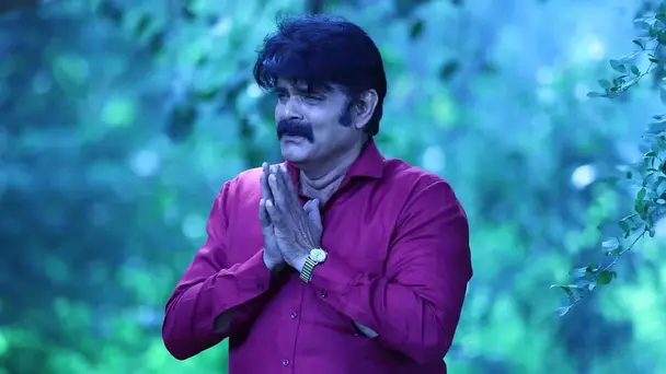 Soodamani Tries to Harm Dheivanayagam