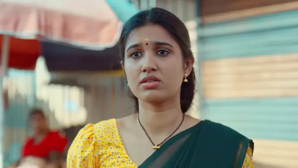 Kalyani Accepts Mahi's Lift