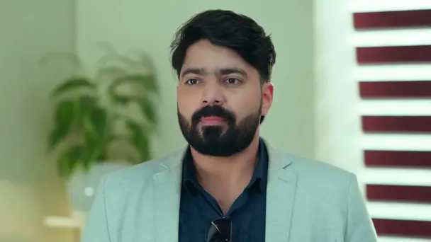 Ramadevi Slaps Seetha