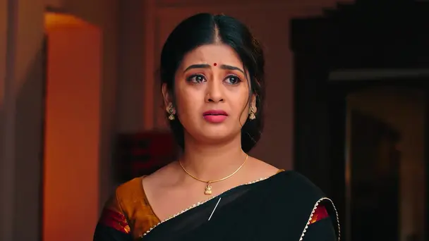 Anasuya Stalls Bhagyalakshmi's Wedding