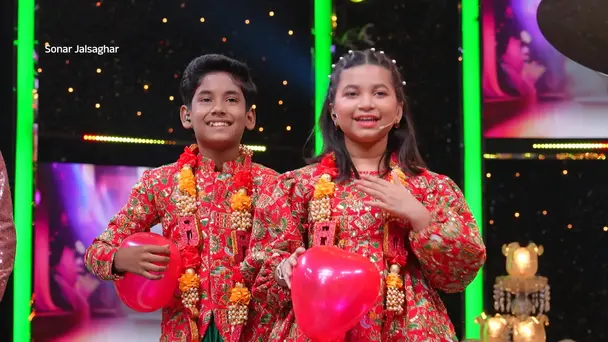 Ayush and Aritrika Are Applauded - Sonar Jalsaghar - Promo