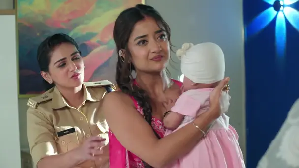 Sapna's Attempt to Alleviate Jagriti's Grief