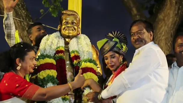 Halli Power - December 30, 2025 - Webisode