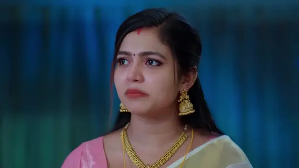 Vasumathi Lashes Out at Durga