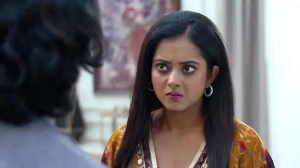 Niharika Provokes Ishika