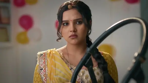 Devansh Lashes Out at Nandini's Behaviour