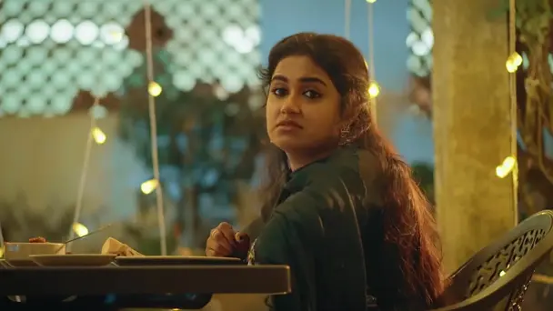 Kalpana Fuels the Fear in Padmini's Mind