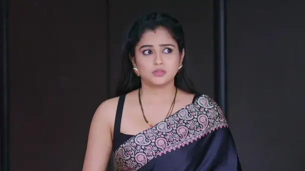 Madhuri Scolds Vijay - Rajakumari
