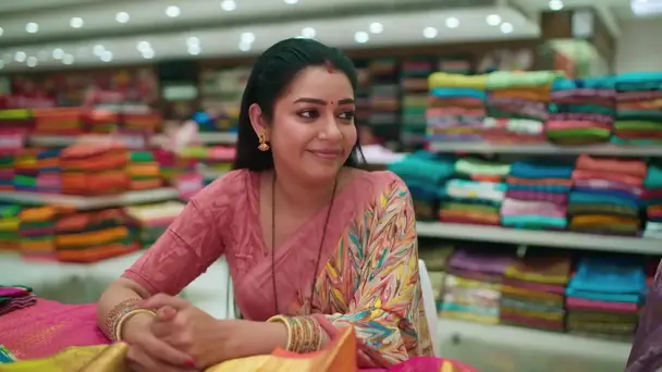 Sunil - Malli's Wedding Shopping Begins