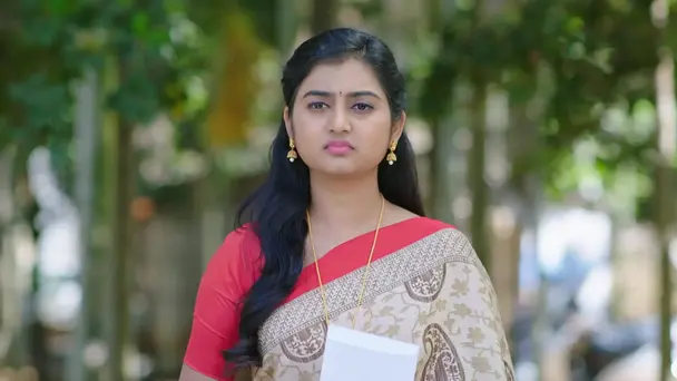 Muthu Makes a Promise to Gopalakrishna