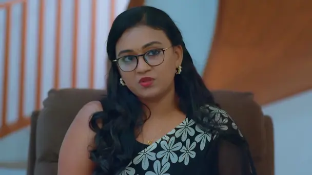 Avanthika Fills Sandip's Ears againts Sachi