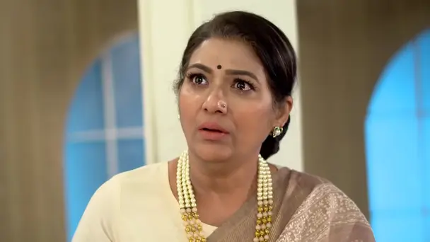 Rajnandini Arrives at the Office