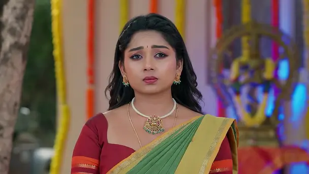 Anagha Devi Mocks Aadhya