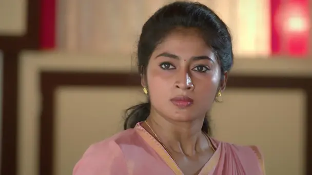 Valli Thinks of Maaran and Gets Emotional