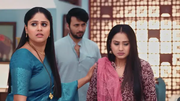 Neelambari's Move Lands Sulakshana in Trouble