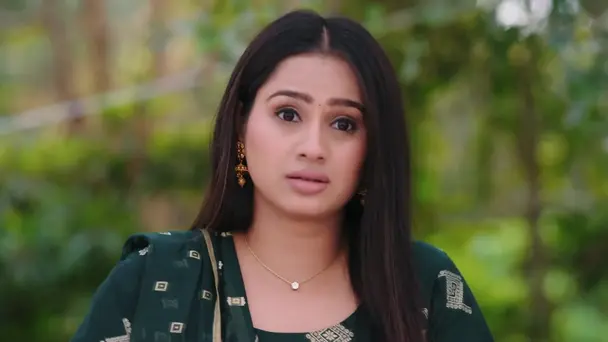 Adhiraj Scolds Neelambari