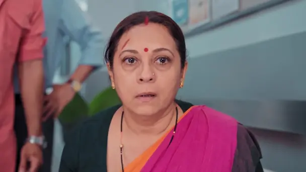 Lakshmi Prays for Shriniwas