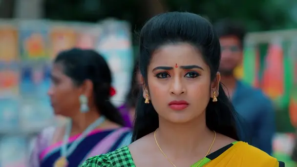 Indra is Captivated by Ahalya’s Beauty