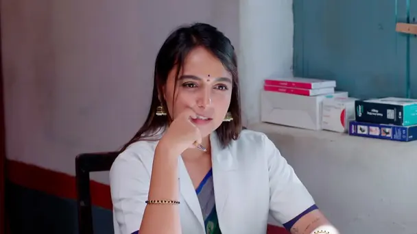 Veerabhadra Plans to Sabotage Parvathi’s Clinic