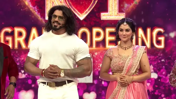 A Grand Welcome to the Couples