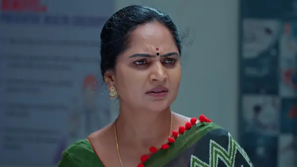 Manjula Tries to Ram Her Car into Krishnamraju