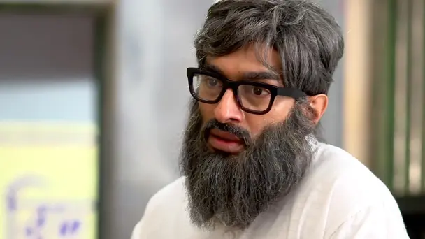 Arya Visits Apu in Disguise