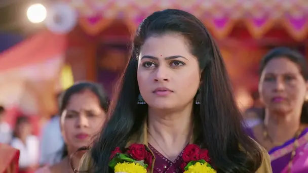 Love Lights Jyoti's Life As Loneliness Haunts Deep