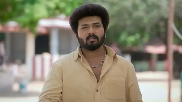 Karthikeyan Learns Revathi's Whereabouts