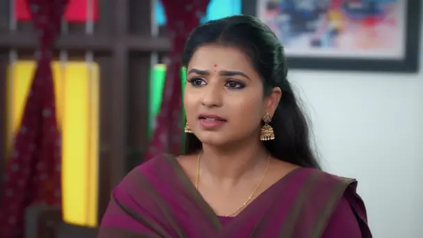 Karthikeyan Decides to Visit Revathi