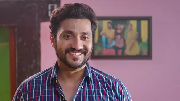 Monica Spots Savali's Photo during a Video-call