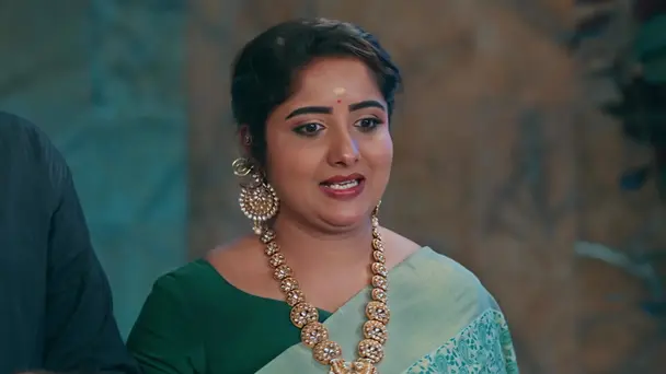 Krishna Switches the 'Payasam'