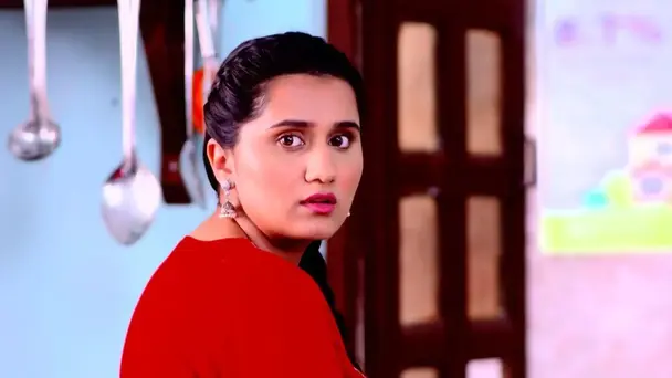 Naina and Vikramjeet's First Meeting