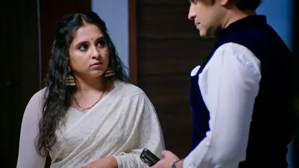 Veena Questions Santosh's Drunken Behaviour