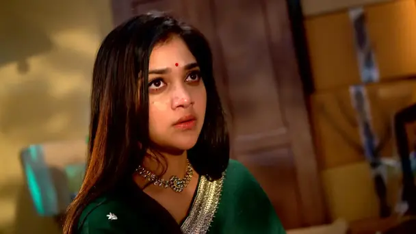 Arya Arrives at Srinath's Hideout to Save Apu