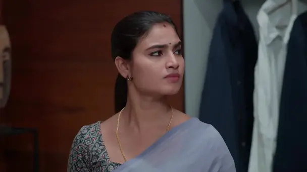 Durga Has a Word with Kiran