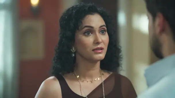 Jeetu Tells Sheena about Latika