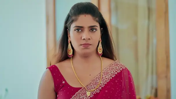 Ramadevi Forbids Mahi