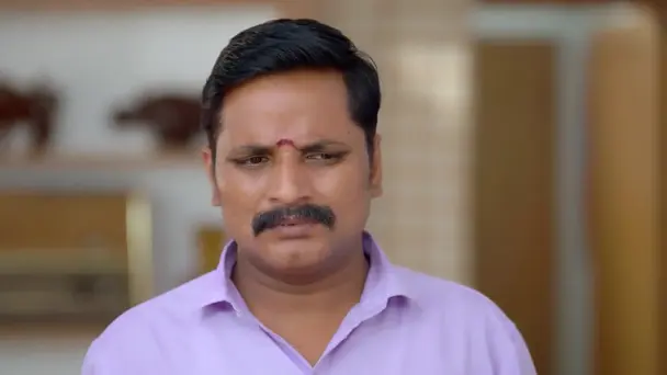 Indhu Confronts a Couple