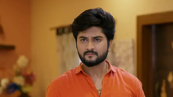 Srinivasa Confronts Anaghadevi with Aadhya