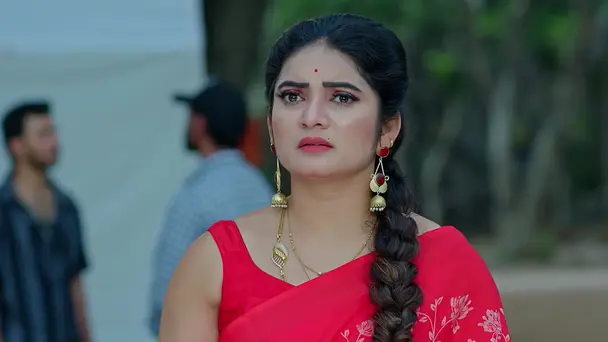 Pallavi Protects Suryam's Daughter