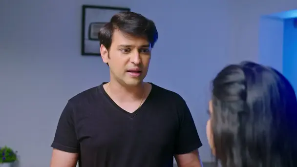 Jayanth Reassures Jahnavi about an Intruder