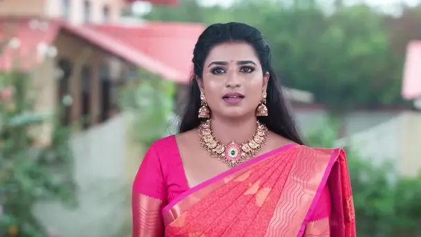 A News Stuns Chandrakala