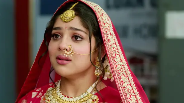 Anu Rushes to the Bank to Help Gopal
